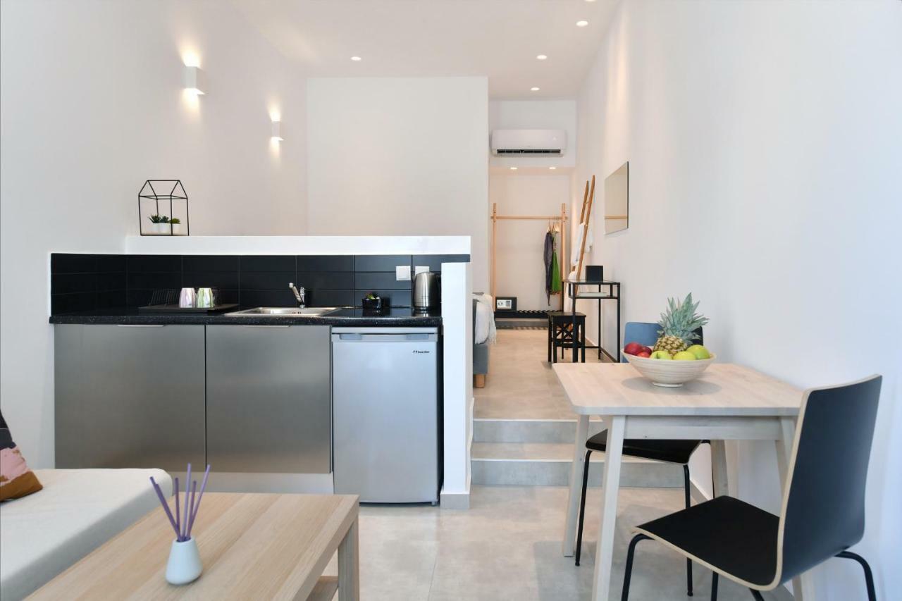 נאוסה Harmony Apartments מראה חיצוני תמונה